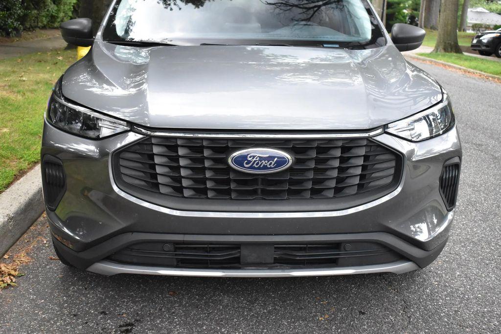 used 2024 Ford Escape car, priced at $16,995