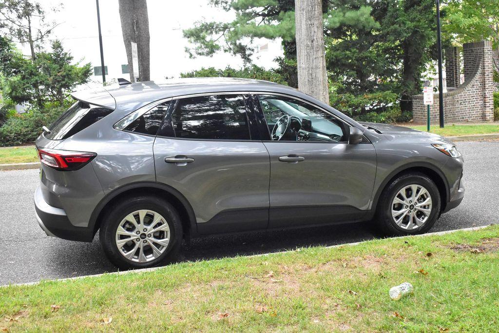 used 2024 Ford Escape car, priced at $16,995