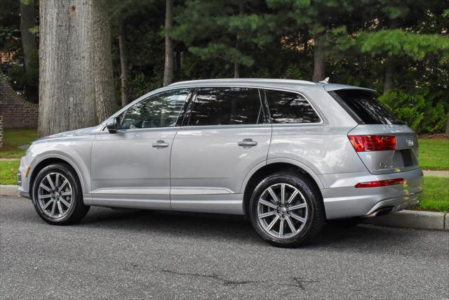 used 2018 Audi Q7 car, priced at $17,995