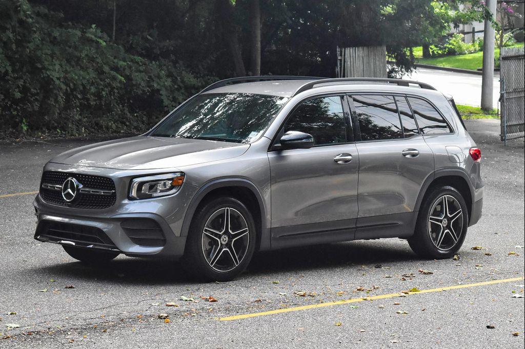 used 2021 Mercedes-Benz GLB 250 car, priced at $21,995