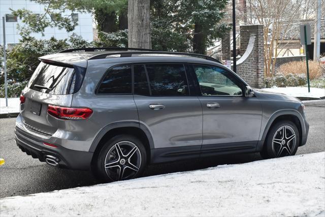 used 2021 Mercedes-Benz GLB 250 car, priced at $21,995