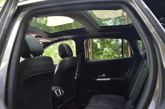used 2021 Mercedes-Benz GLA 250 car, priced at $20,995