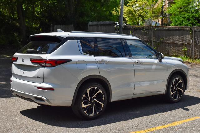 used 2022 Mitsubishi Outlander car, priced at $21,995