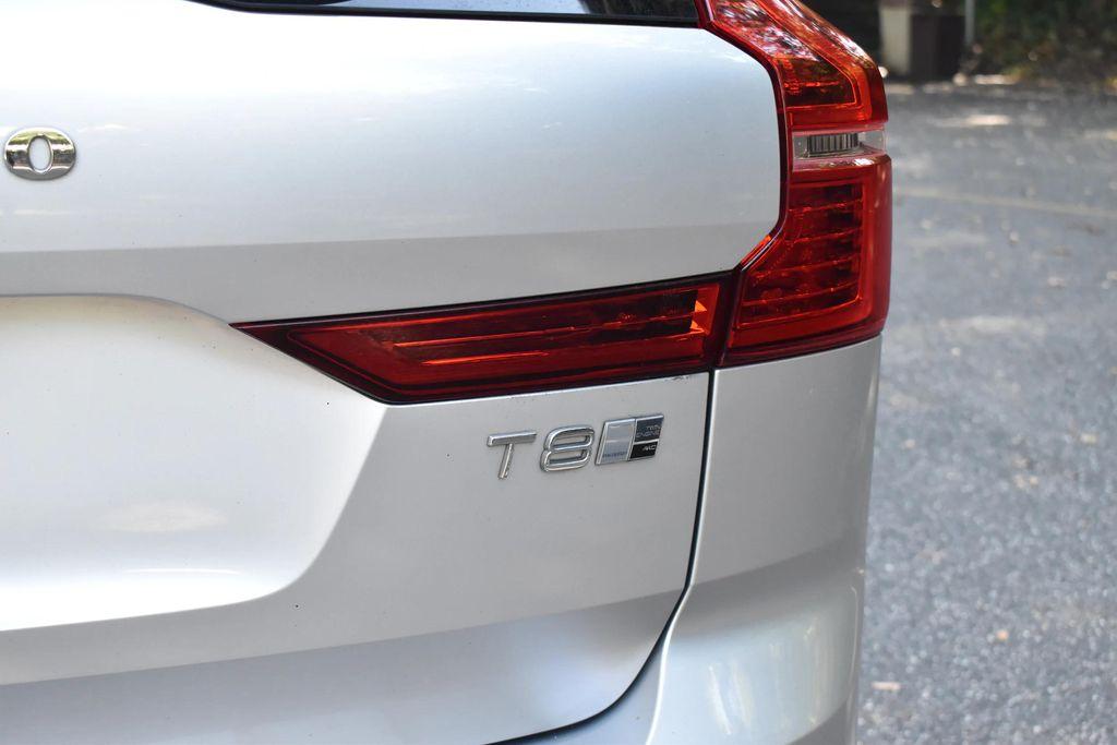 used 2018 Volvo XC60 Recharge Plug-In Hybrid car, priced at $19,995