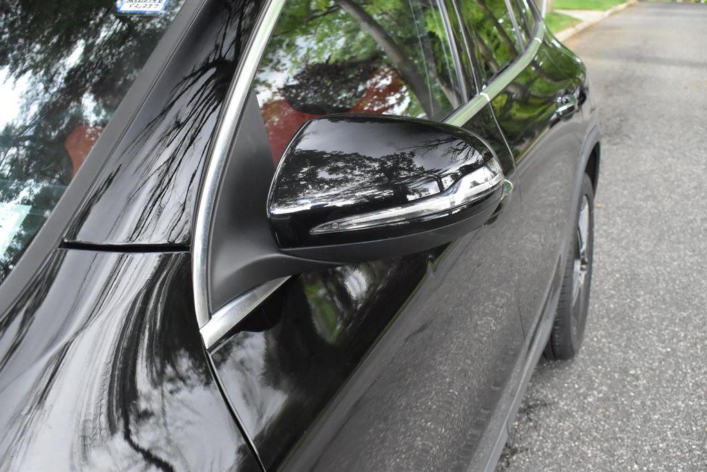used 2021 Mercedes-Benz GLA 250 car, priced at $21,195