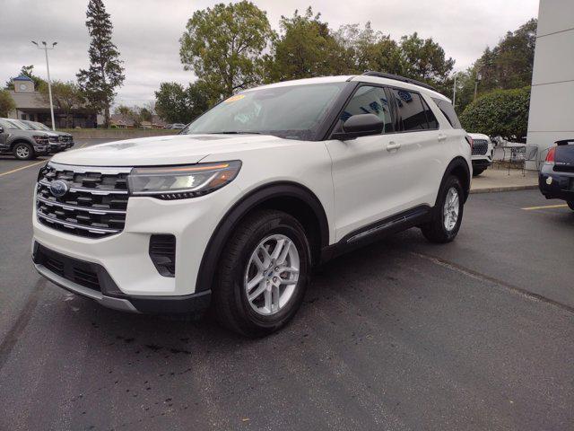 new 2025 Ford Explorer car, priced at $42,651