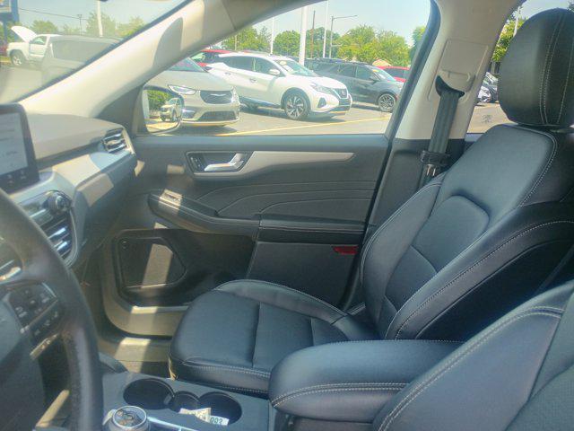 used 2022 Ford Escape car, priced at $24,282