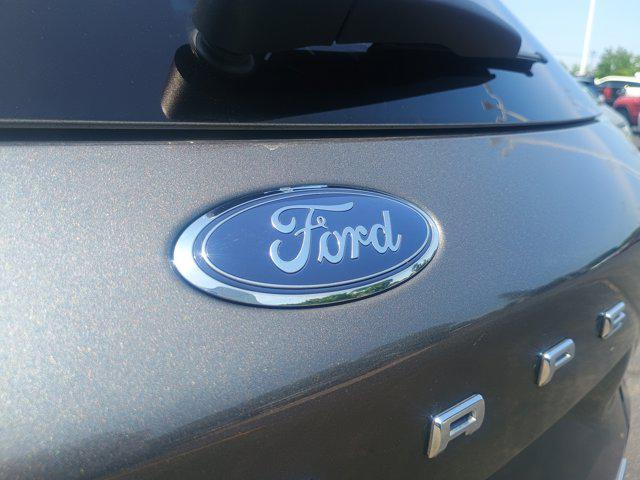 used 2022 Ford Escape car, priced at $24,282