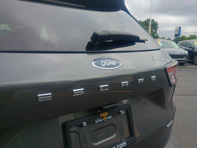 used 2022 Ford Escape car, priced at $24,290