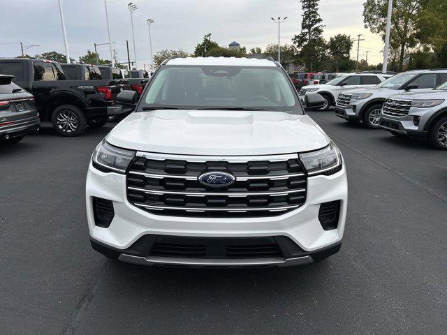 new 2025 Ford Explorer car, priced at $42,602