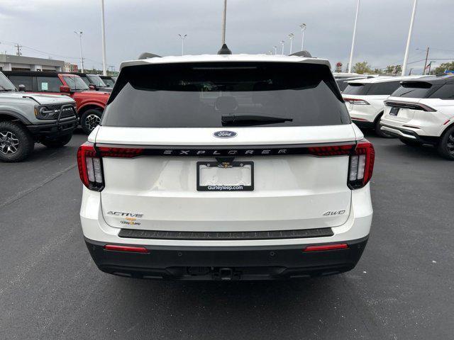 new 2025 Ford Explorer car, priced at $42,602