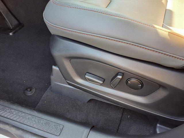 new 2025 Ford Explorer car, priced at $48,486