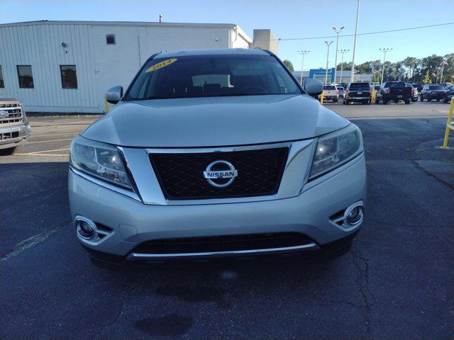 used 2014 Nissan Pathfinder car, priced at $11,749
