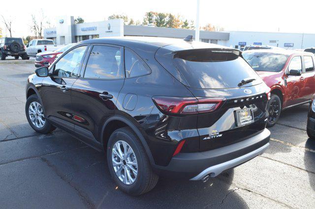 new 2025 Ford Escape car, priced at $31,058