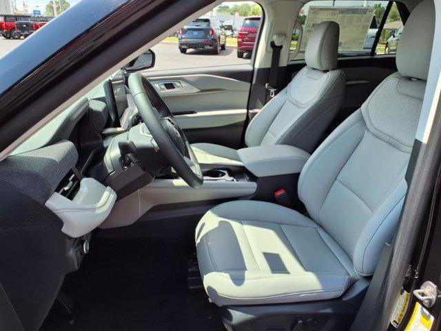 new 2025 Ford Explorer car, priced at $46,940