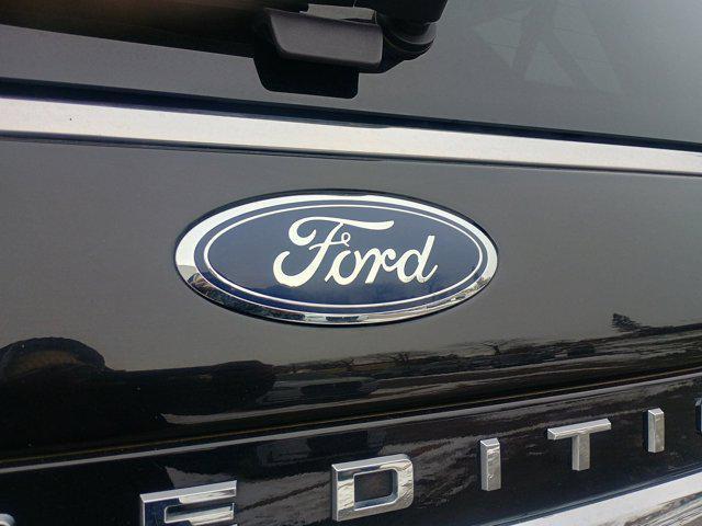 used 2023 Ford Expedition car, priced at $45,342