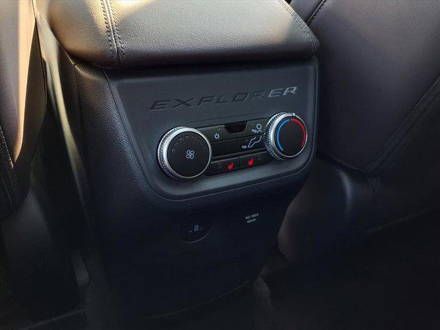 new 2025 Ford Explorer car, priced at $59,351