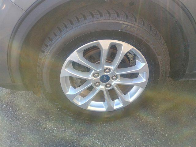 used 2022 Ford Escape car, priced at $22,633