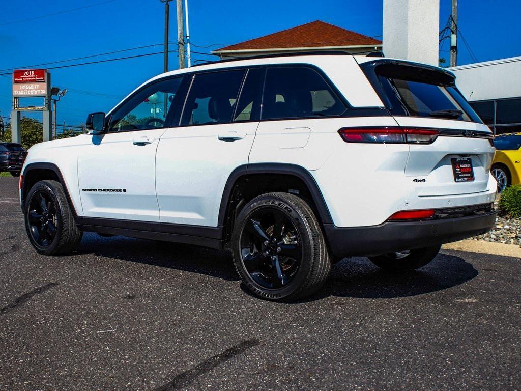 used 2022 Jeep Grand Cherokee car, priced at $30,990