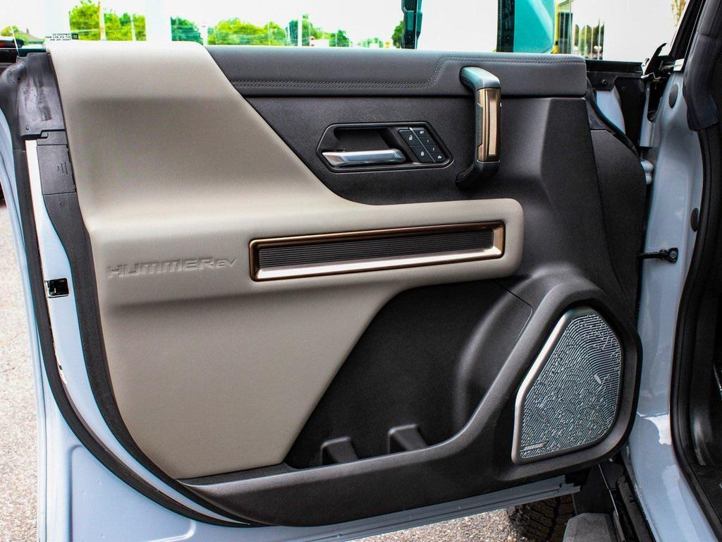 used 2025 GMC HUMMER EV Pickup car, priced at $72,450