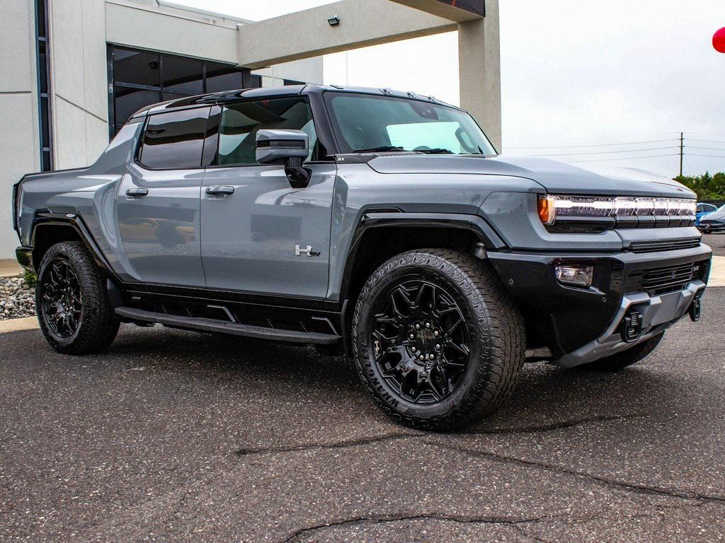 used 2025 GMC HUMMER EV Pickup car, priced at $72,450