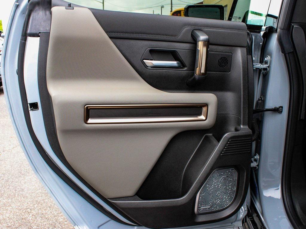 used 2025 GMC HUMMER EV Pickup car, priced at $72,450