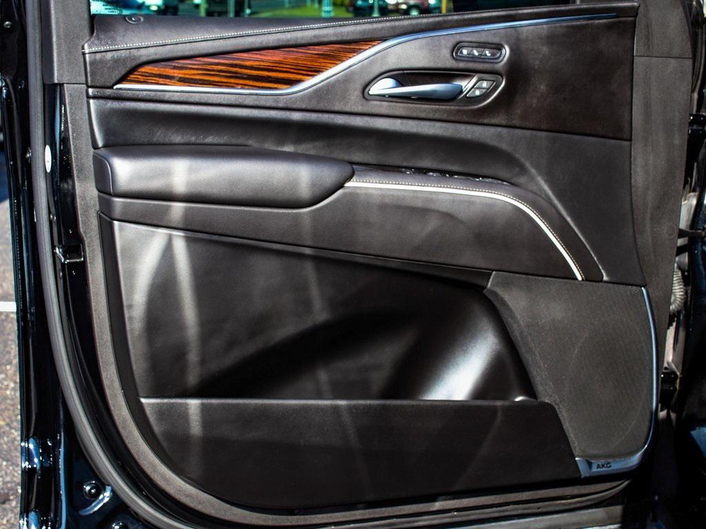 used 2021 Cadillac Escalade ESV car, priced at $57,450