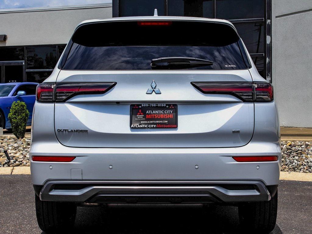 new 2025 Mitsubishi Outlander car, priced at $40,665