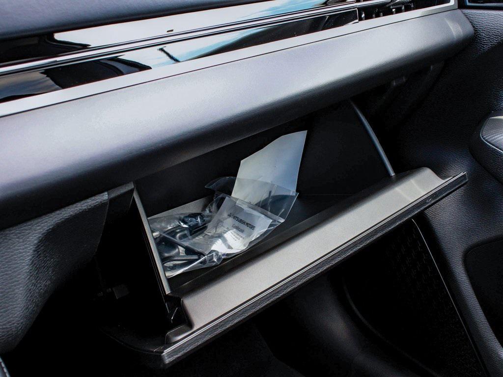 new 2025 Mitsubishi Outlander car, priced at $40,665