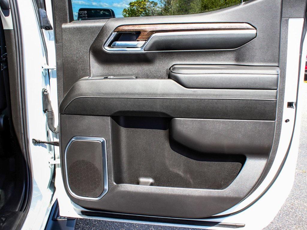 used 2024 GMC Sierra 1500 car, priced at $45,450