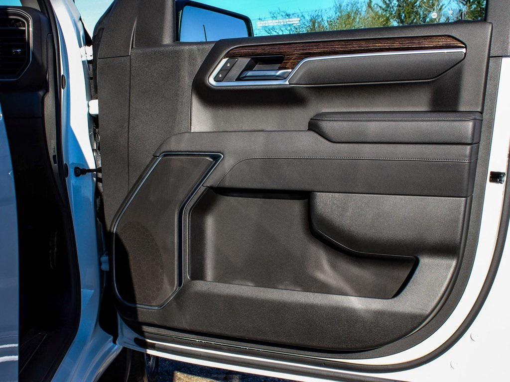 used 2025 GMC Sierra 1500 car, priced at $51,990