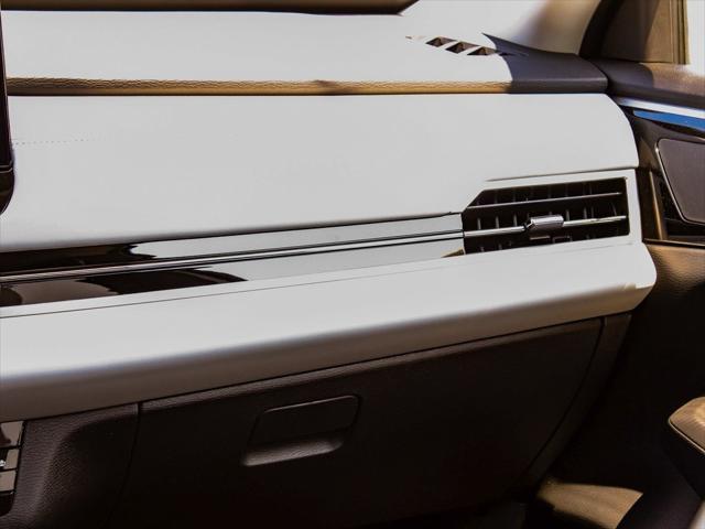 new 2025 Mitsubishi Outlander car, priced at $38,625