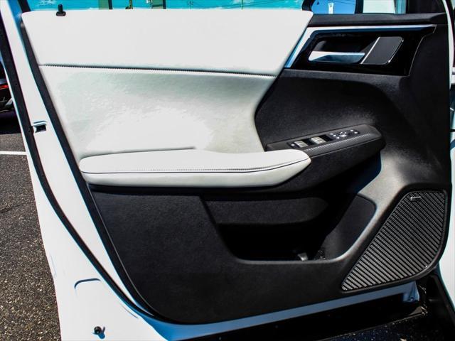 new 2025 Mitsubishi Outlander car, priced at $38,625