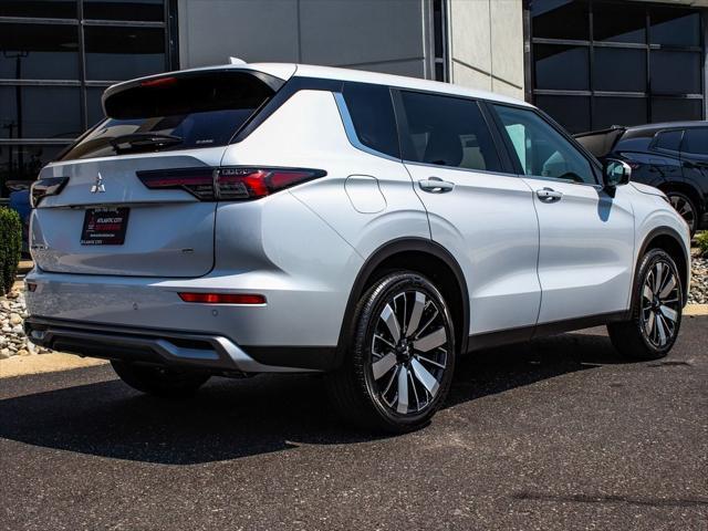 new 2025 Mitsubishi Outlander car, priced at $38,625