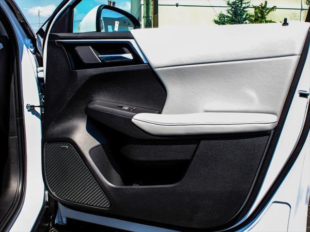 new 2025 Mitsubishi Outlander car, priced at $38,625