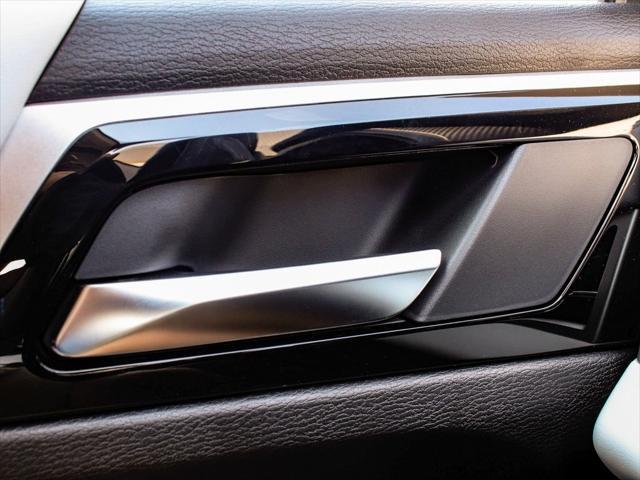 new 2025 Mitsubishi Outlander car, priced at $38,625