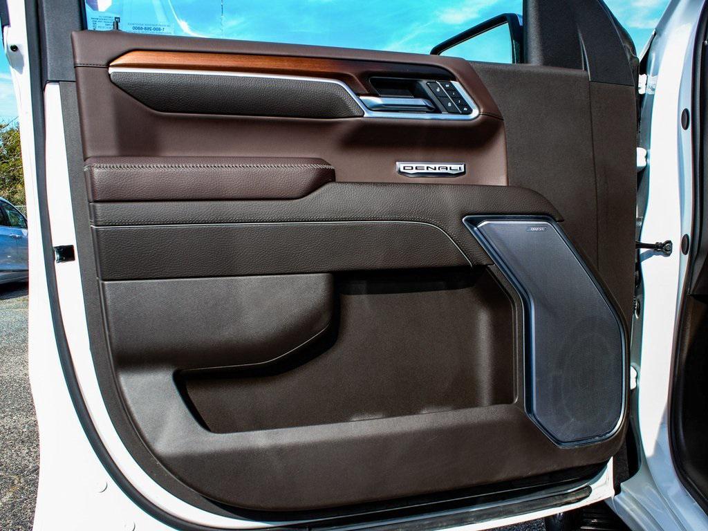 used 2025 GMC Sierra 1500 car, priced at $58,990
