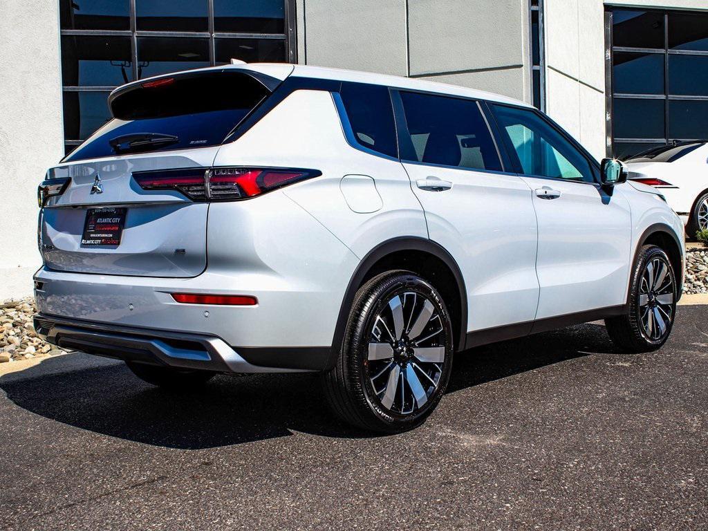 new 2025 Mitsubishi Outlander car, priced at $38,900