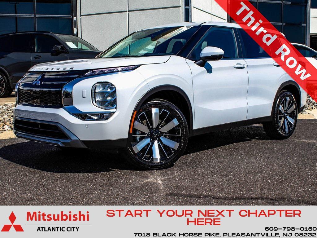 new 2025 Mitsubishi Outlander car, priced at $38,900