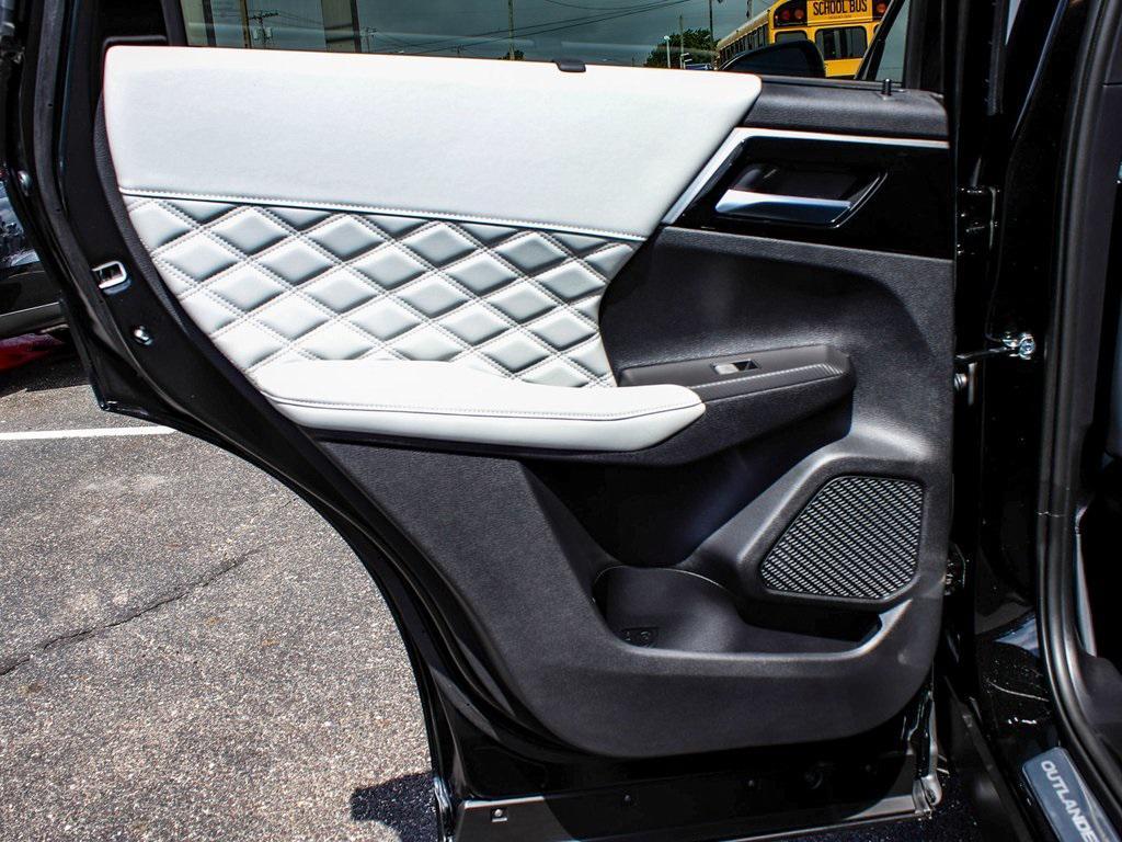 new 2025 Mitsubishi Outlander PHEV car, priced at $52,600