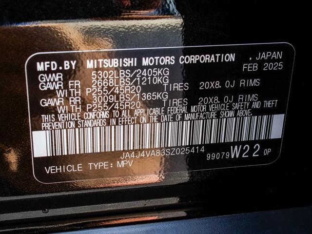 new 2025 Mitsubishi Outlander car, priced at $38,385