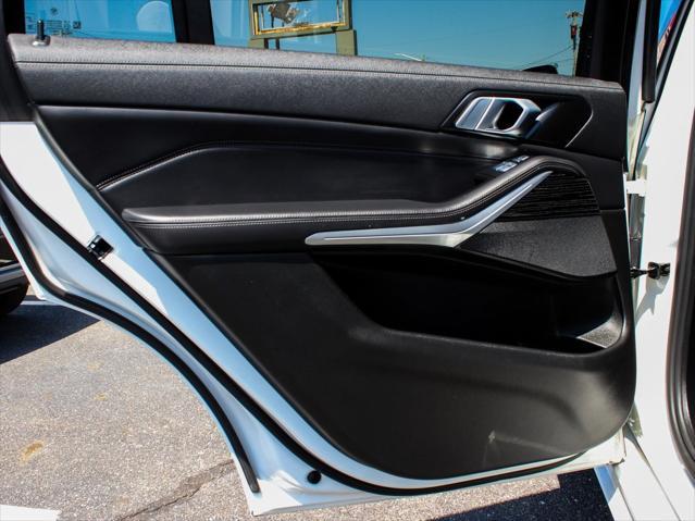 used 2022 BMW X7 car, priced at $44,990