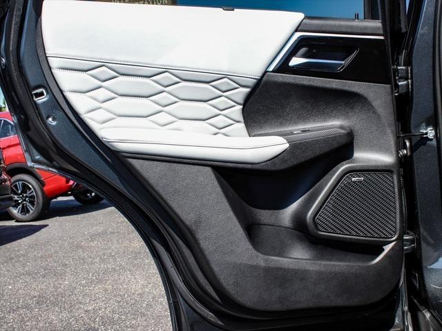 new 2025 Mitsubishi Outlander car, priced at $43,155