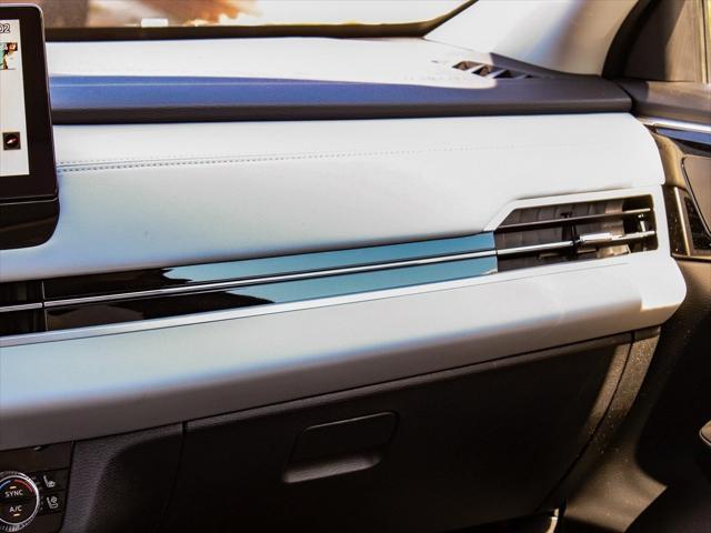 new 2025 Mitsubishi Outlander car, priced at $43,155
