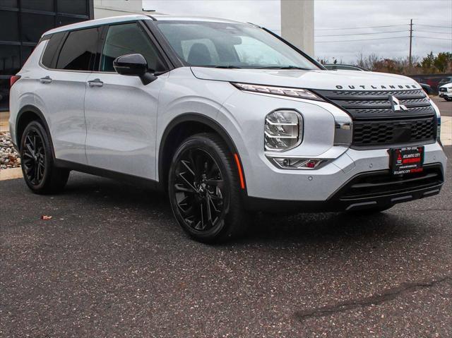 new 2024 Mitsubishi Outlander car, priced at $36,300