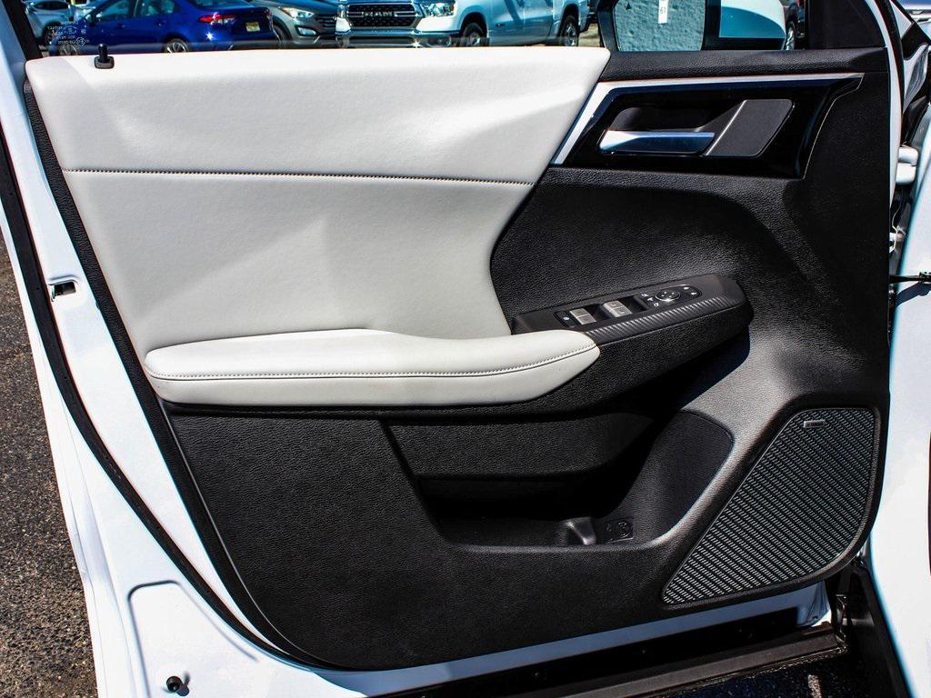 new 2025 Mitsubishi Outlander car, priced at $38,645