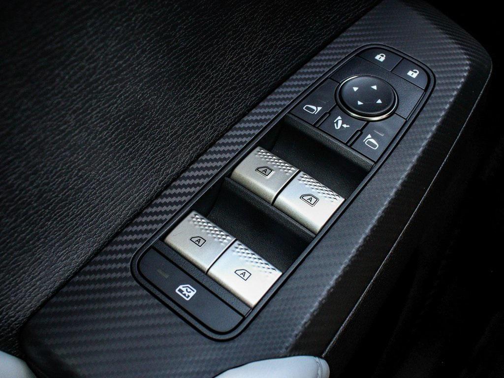 new 2025 Mitsubishi Outlander car, priced at $38,645