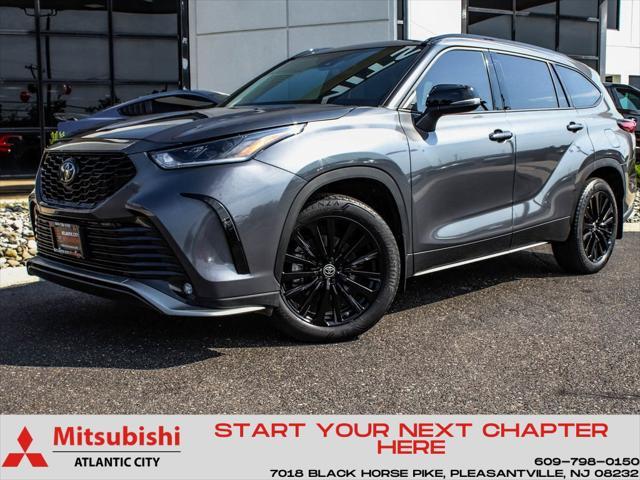 used 2023 Toyota Highlander car, priced at $40,990