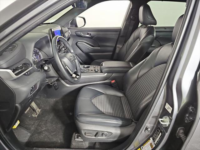 used 2023 Toyota Highlander car, priced at $42,980
