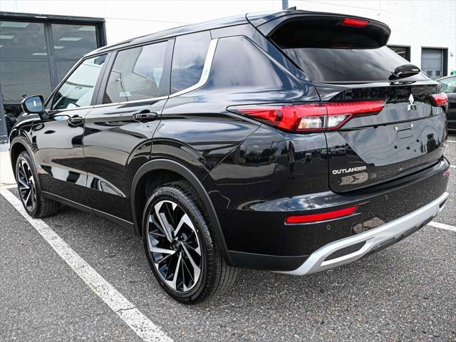 new 2024 Mitsubishi Outlander car, priced at $35,420